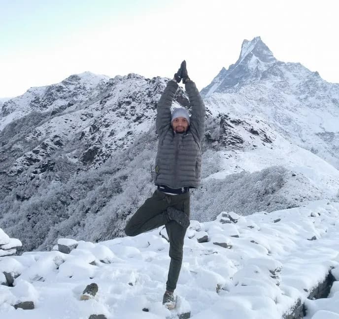 Top 7 Reasons to Choose a Poon Hill Yoga Trek in Nepal