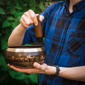 singing bowl healing session